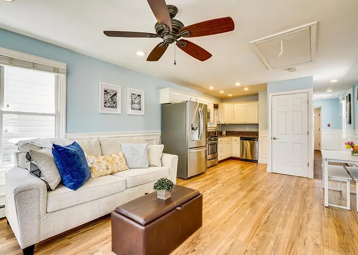 New Jersey Abode - Near Theme Parks, Walk To Beach